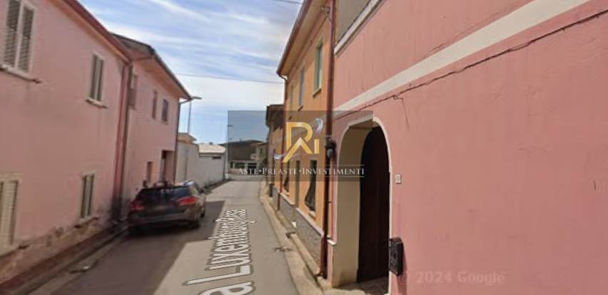 Photo 32