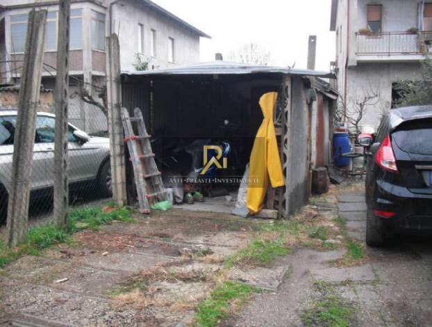 Photo 33