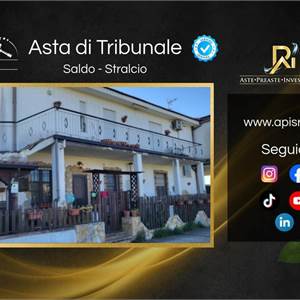 Appartamento in vendita, Strada della Valle I 16, Terracina