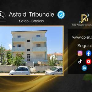 Appartamento in vendita, Viale Piceno, 86, Fano