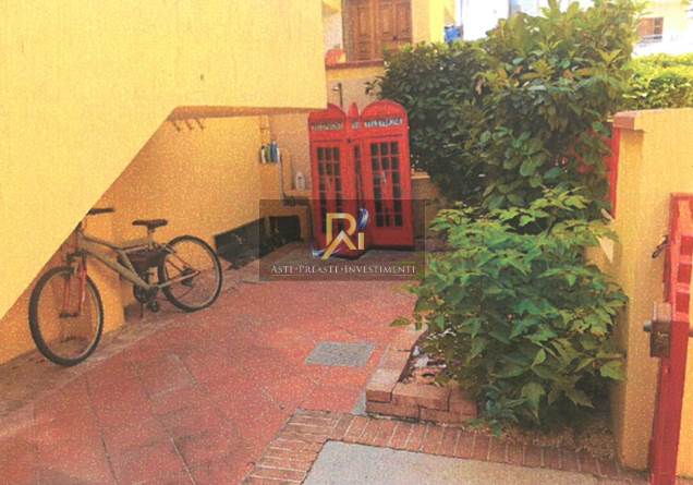 Photo 31