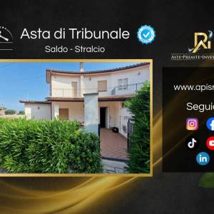 Villetta schiera in vendita, Viale Nuova California, 95, Ardea