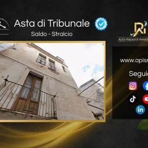 Appartamento in vendita, Via Umberto I, 53, Grottaglie