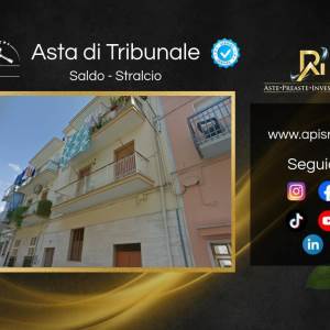 Appartamento in vendita, Via Arnaldo da Brescia, 53, Canosa di Puglia