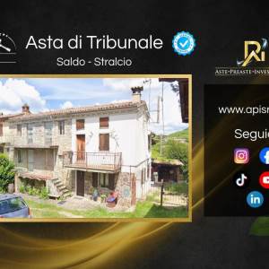 Appartamento in vendita, Localita' Casa Fiori 3/A, Varzi