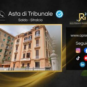 Appartamento in vendita, Via Aniello Falcone 440, Napoli