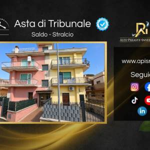 Appartamento in vendita, Via Placanica n. 243, Roma