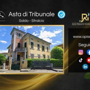 Porzione di Casa in vendita, Via S. Donato 43, Lucca