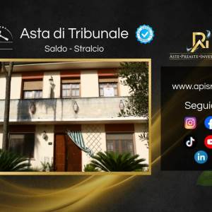 Appartamento in vendita, Via Terrapezzina 45, Camaiore