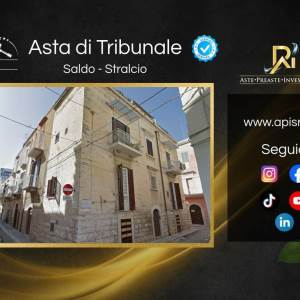 Appartamento in vendita, Via Ademario da Trani 1, Trani