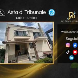 Terraced house for sale, Piazza Santa Maria, Ferrandina
