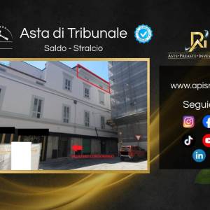Appartamento in vendita, Piazza B. Cellini 8, Teramo